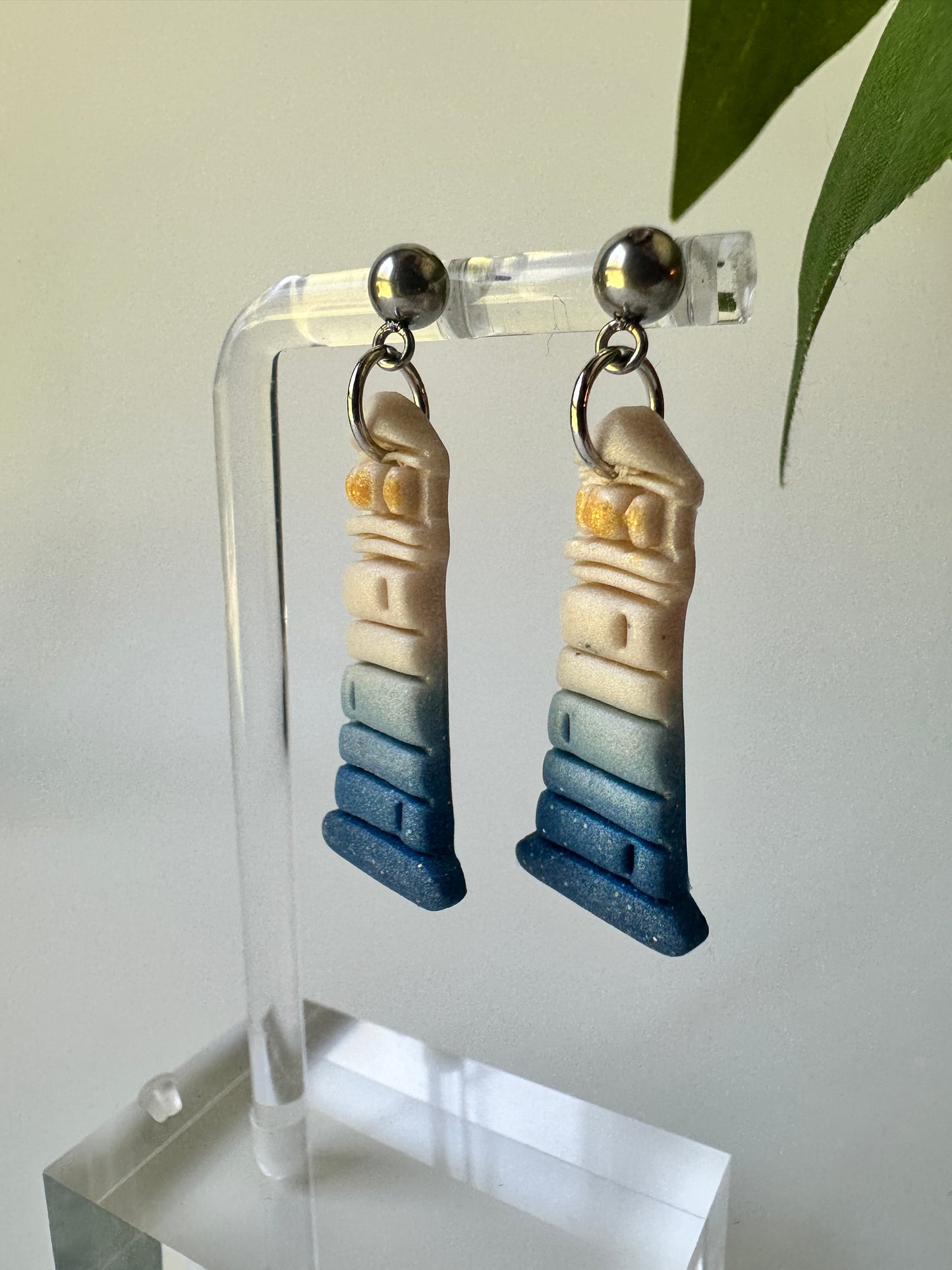 Guiding Light – Coastal Daydreams Collection
