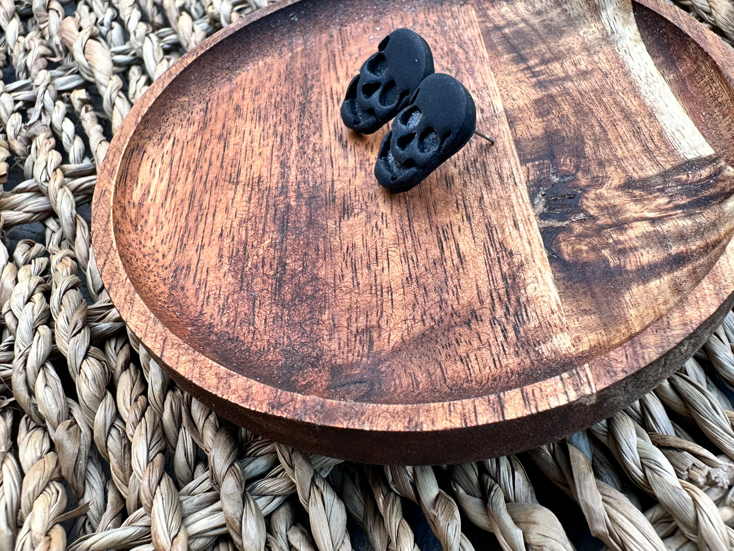 Enchanted Black Skull Stud Earrings – Handmade Polymer Clay Jewelry, Gothic Studs, Spooky Halloween Earrings, Goth Aesthetic Jewelry