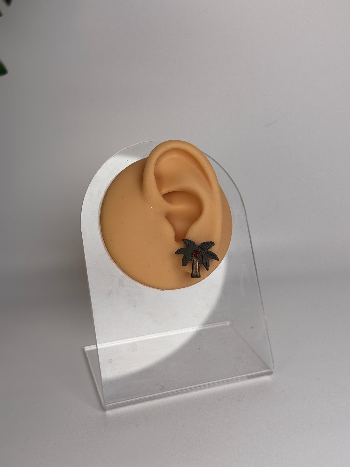 Enchanted Island Palm Studs