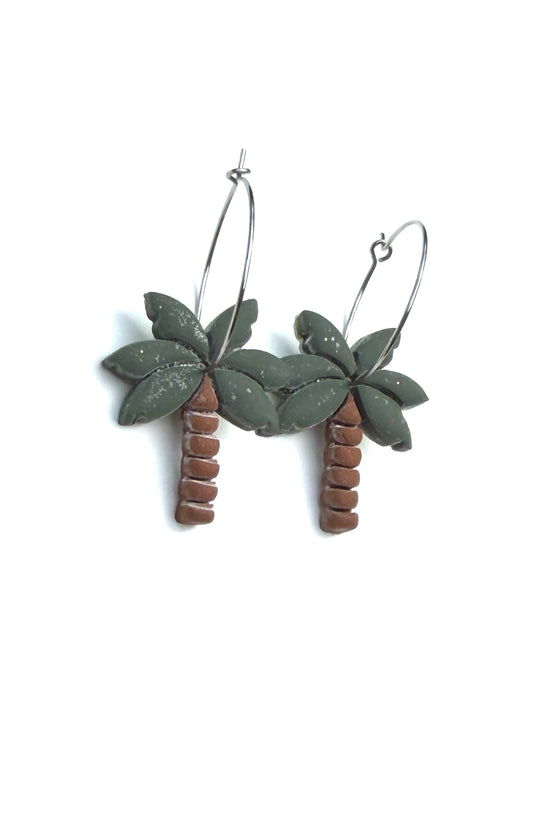 Enchanted Island Palm Hoops