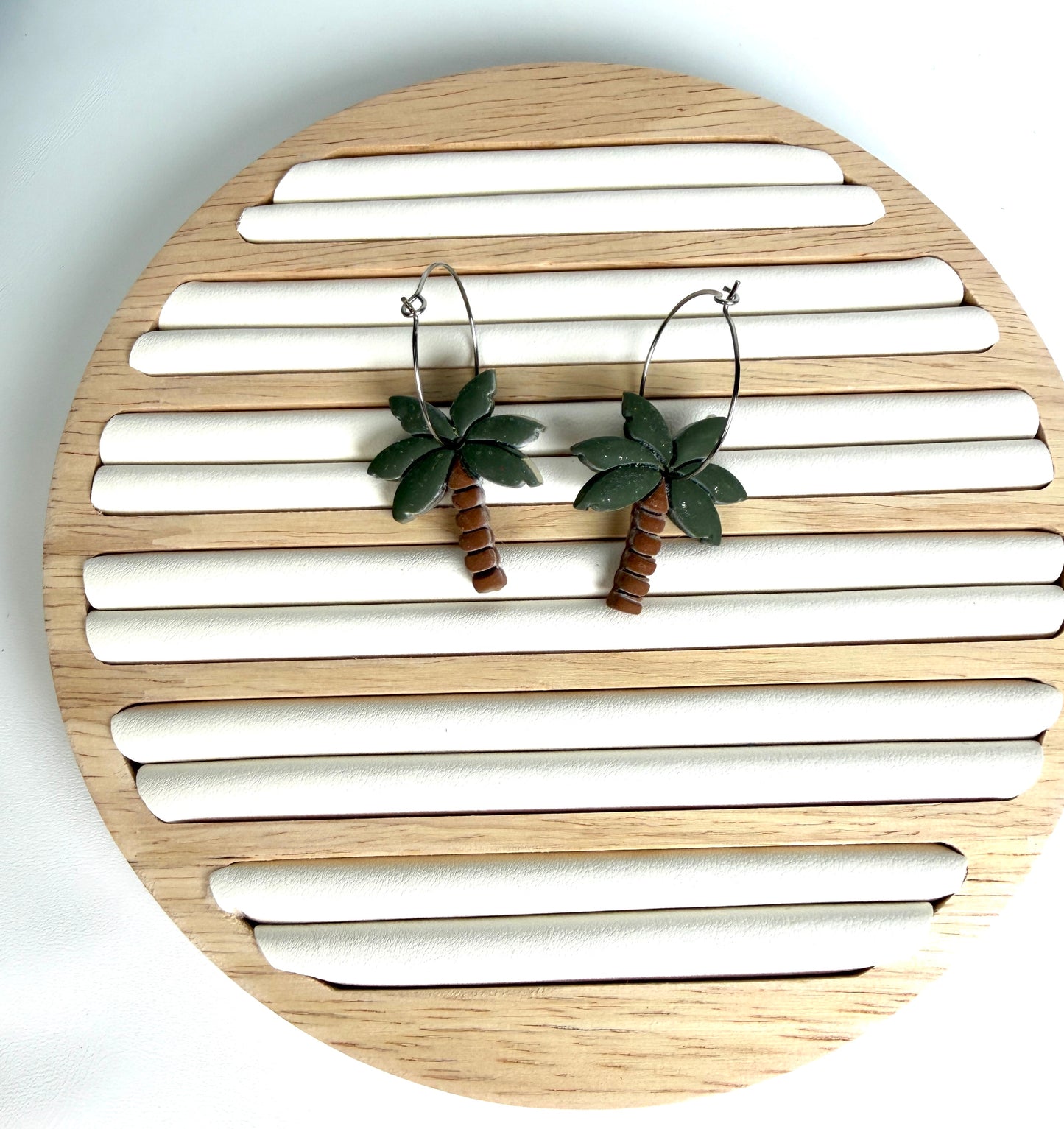 Enchanted Island Palm Hoops