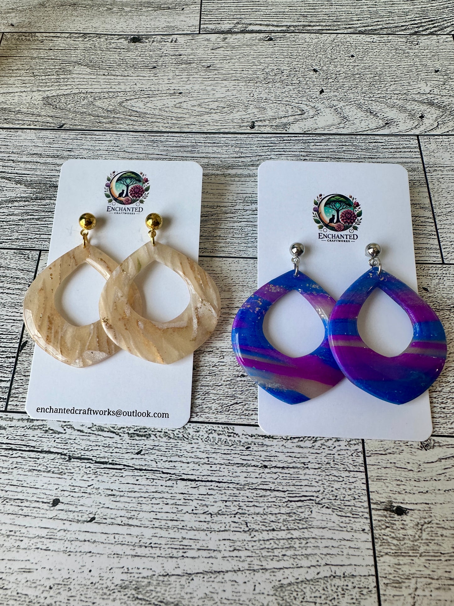 Teardrop Dangle Earring