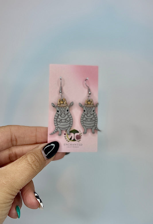 Armadillo Cowgirl Earrings, Western Armadillo Earrings, Cute Country Earrings, Rodeo Jewelry, Southwestern Earrings, Western Animal Gift