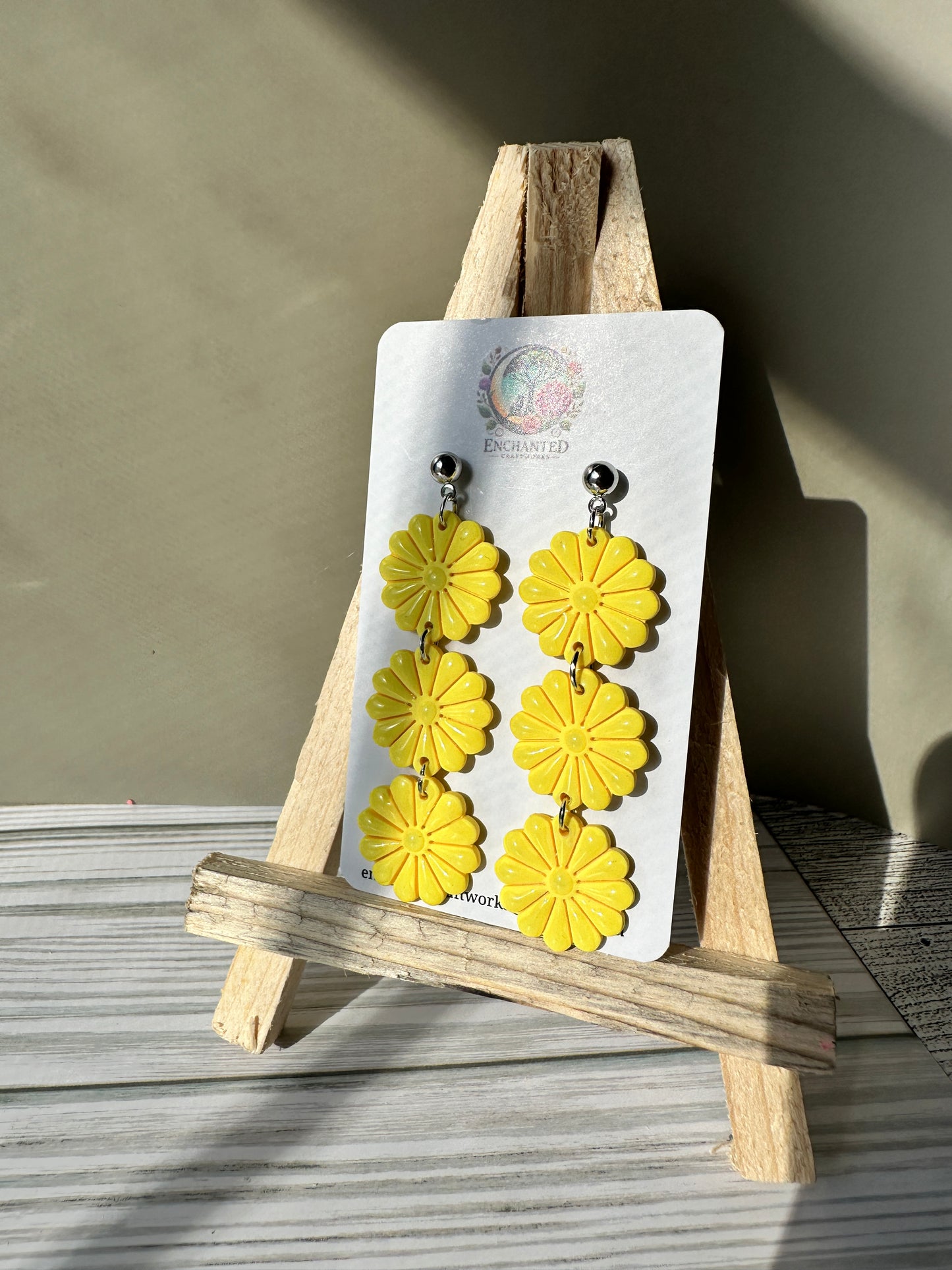 Enchanted Daisy Dangles – Handcrafted Polymer Clay Earrings