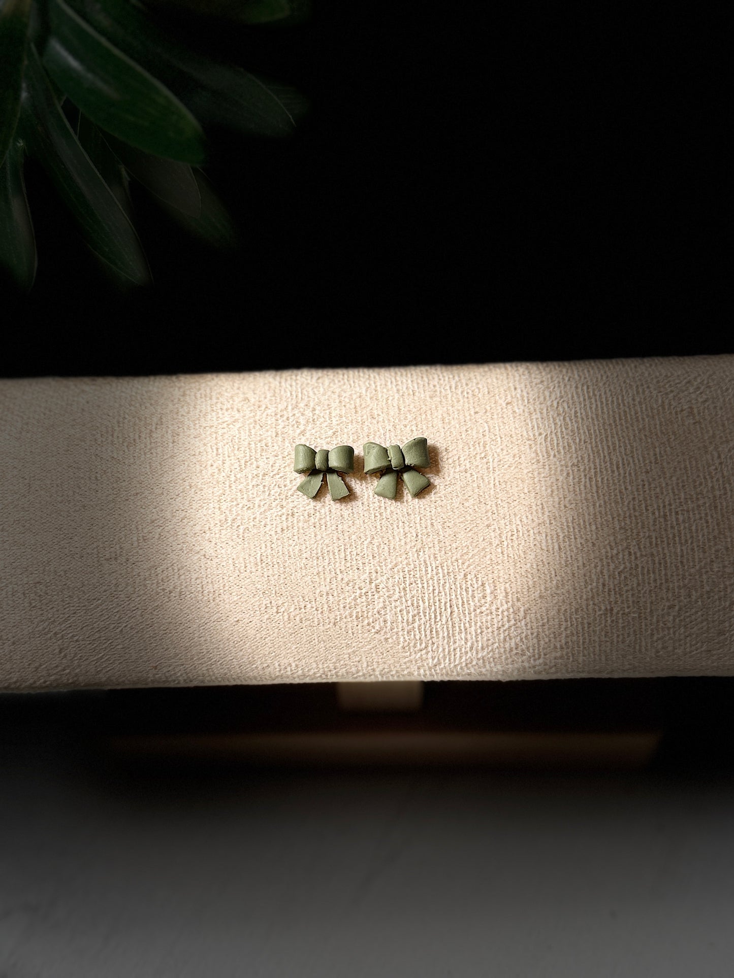 Micro Hand-Folded Bow Studs