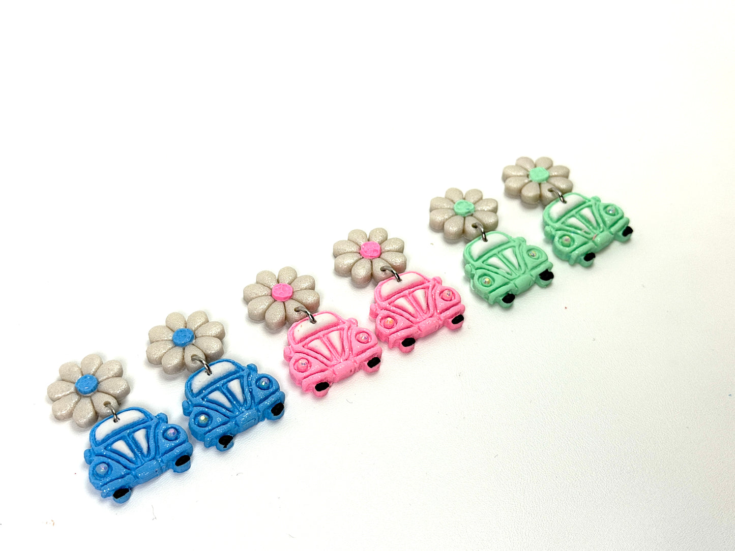 Enchanted Groovy Daisy Cruiser Earrings